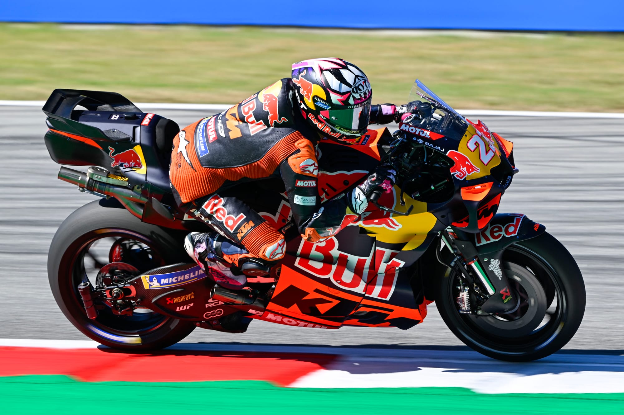 Steiner picks KTM over Honda for Tech3 MotoGP 2027 plans