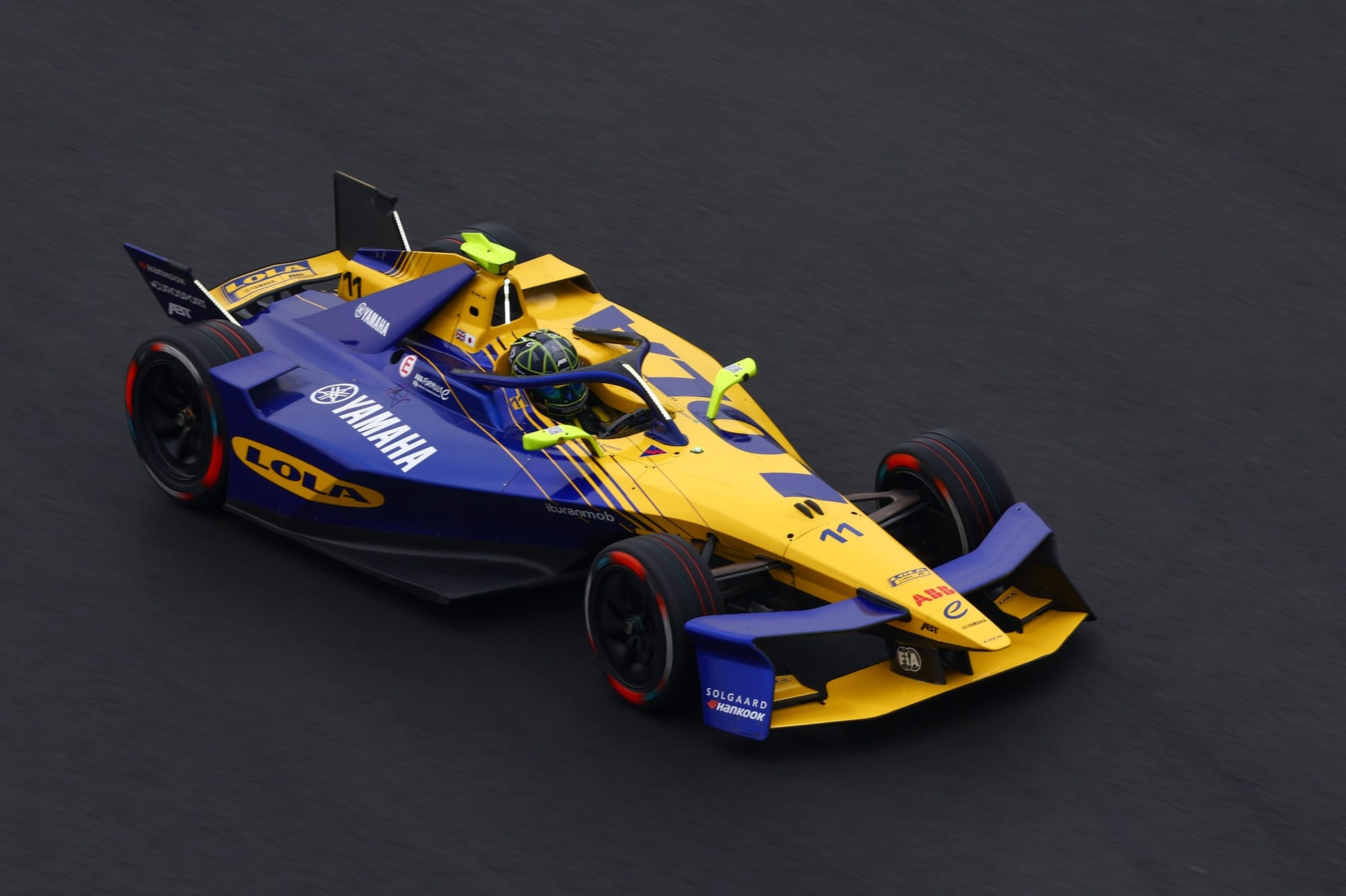 Di Grassi gives Lola Yamaha shock first victory