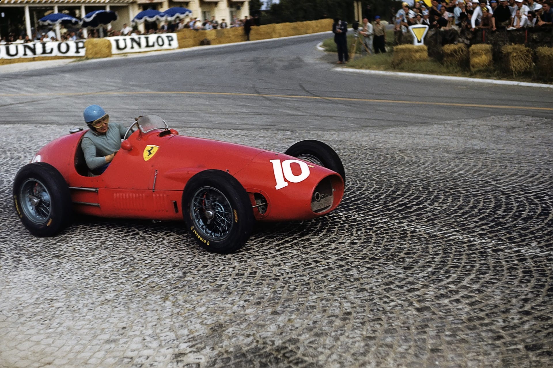 Review: The story of an F1 legend through a multiplayer VR experience