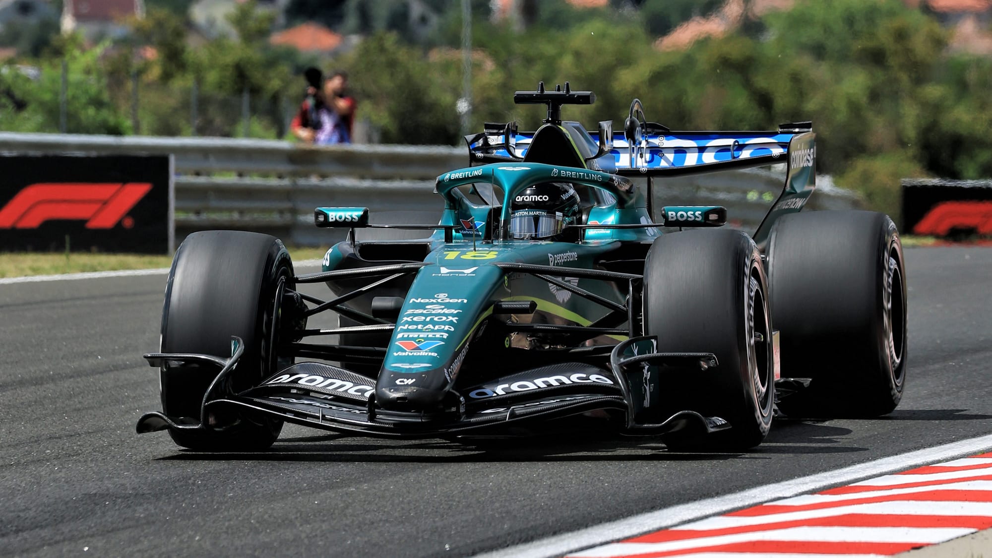 B-spec Aston Martin breaks down in F1 practice debut