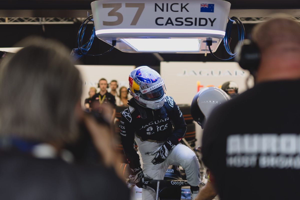 Five factors in Jaguar losing control of Formula E title fight
