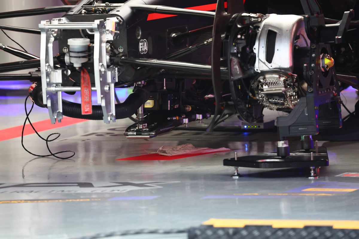 'Doesn't stack up' - McLaren questions Red Bull's bib device defence