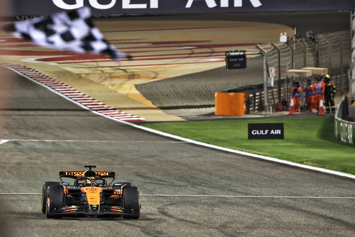 Dominant Bahrain win puts Piastri in range of scrappy Norris