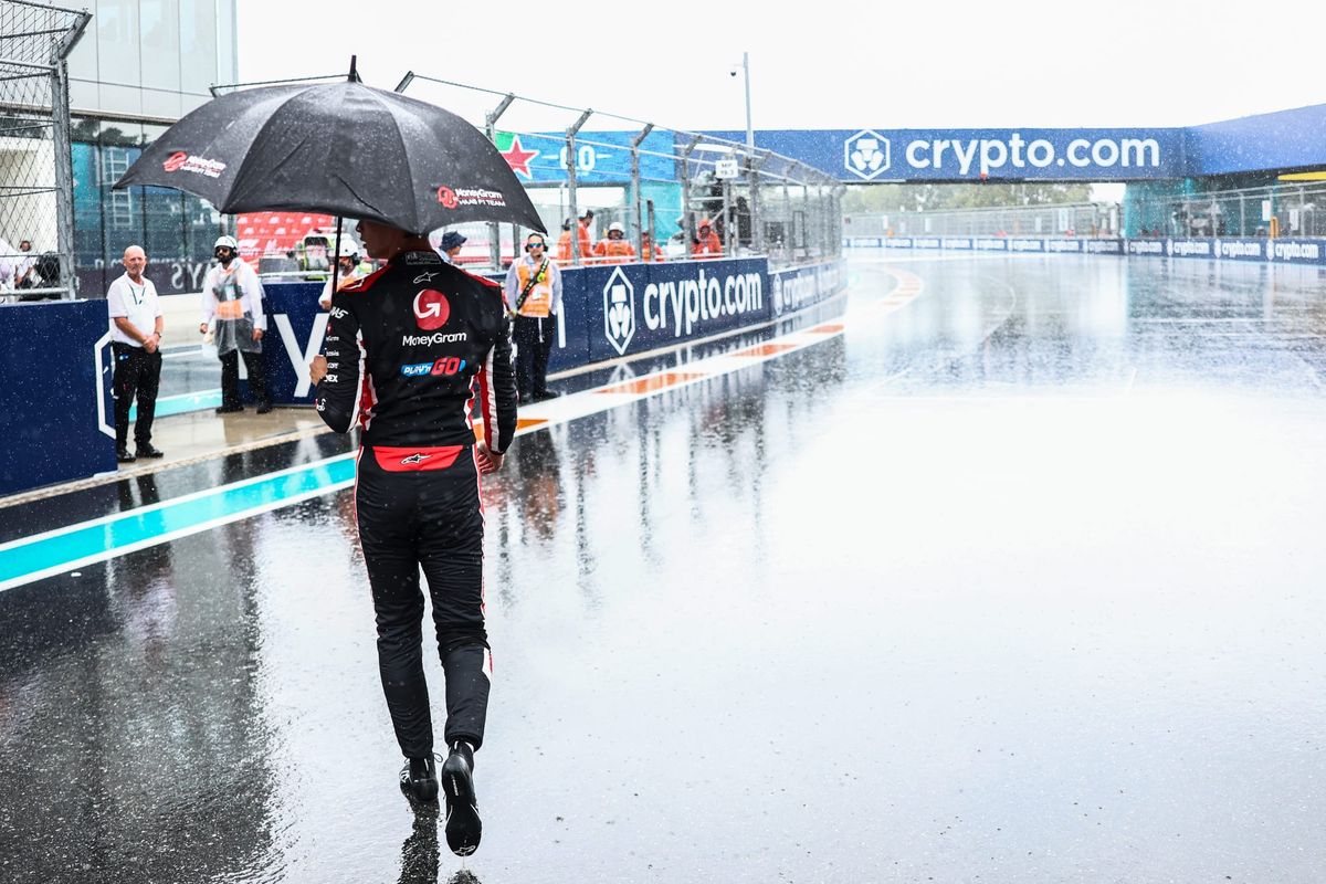 Penalties cost three drivers Miami sprint points finishes