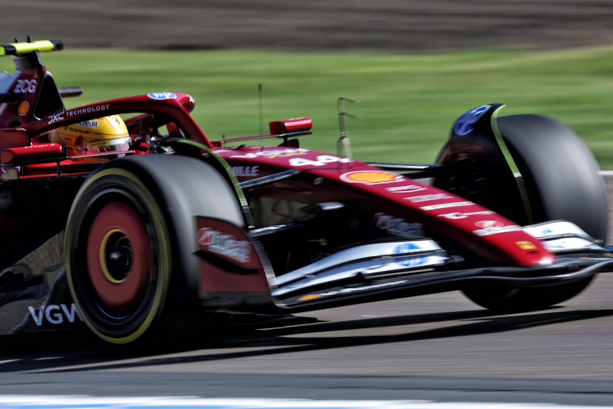 'Poorly designed' F1 rules need flexi-wings, argues Hamilton