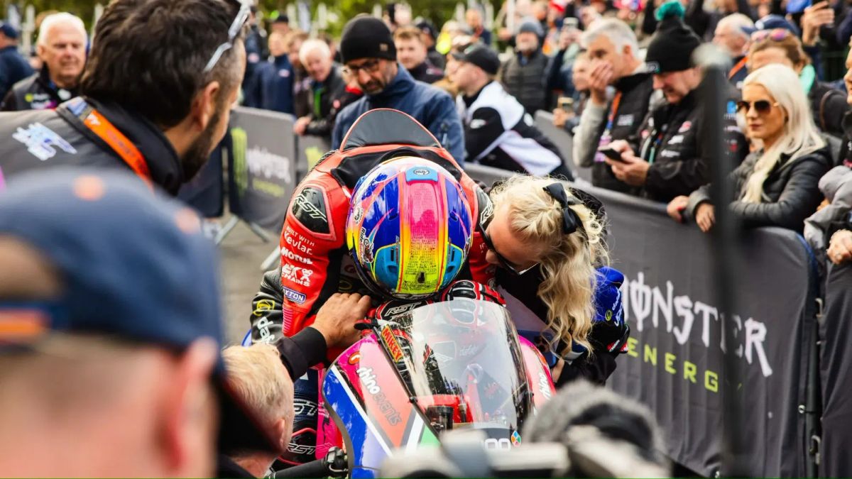 Mike Evans, Isle of Man TT