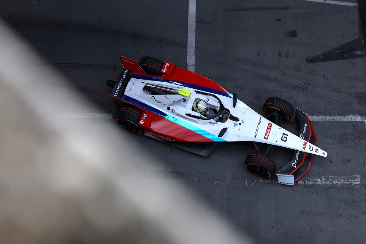 Fallen upwards? Porsche promotes customer driver