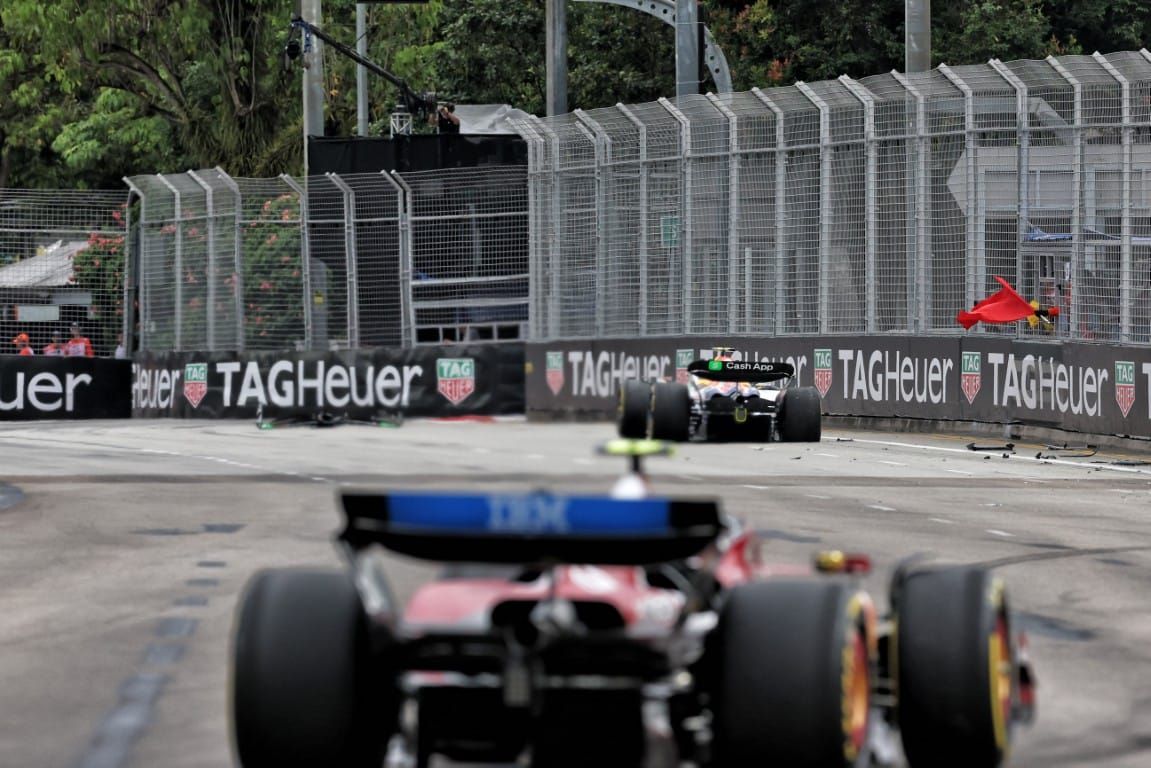 Singapore GP practice red flag