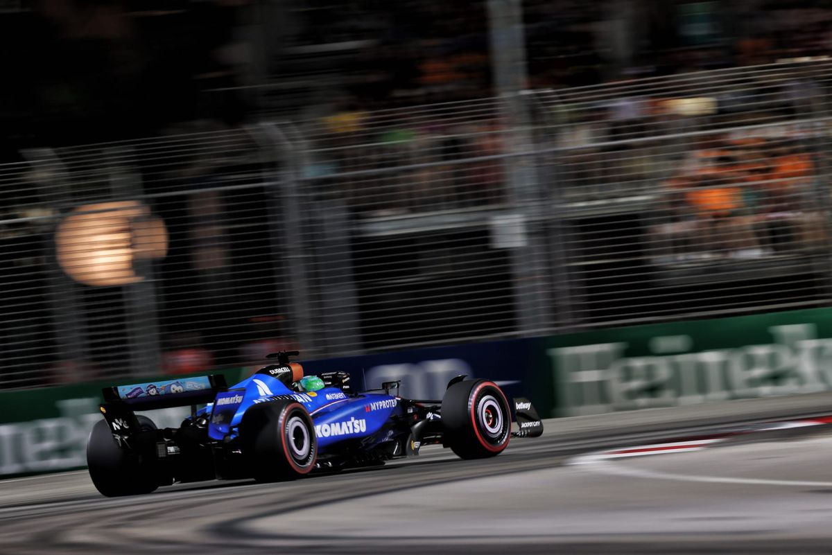 Williams drivers thrown out of Singapore GP qualifying