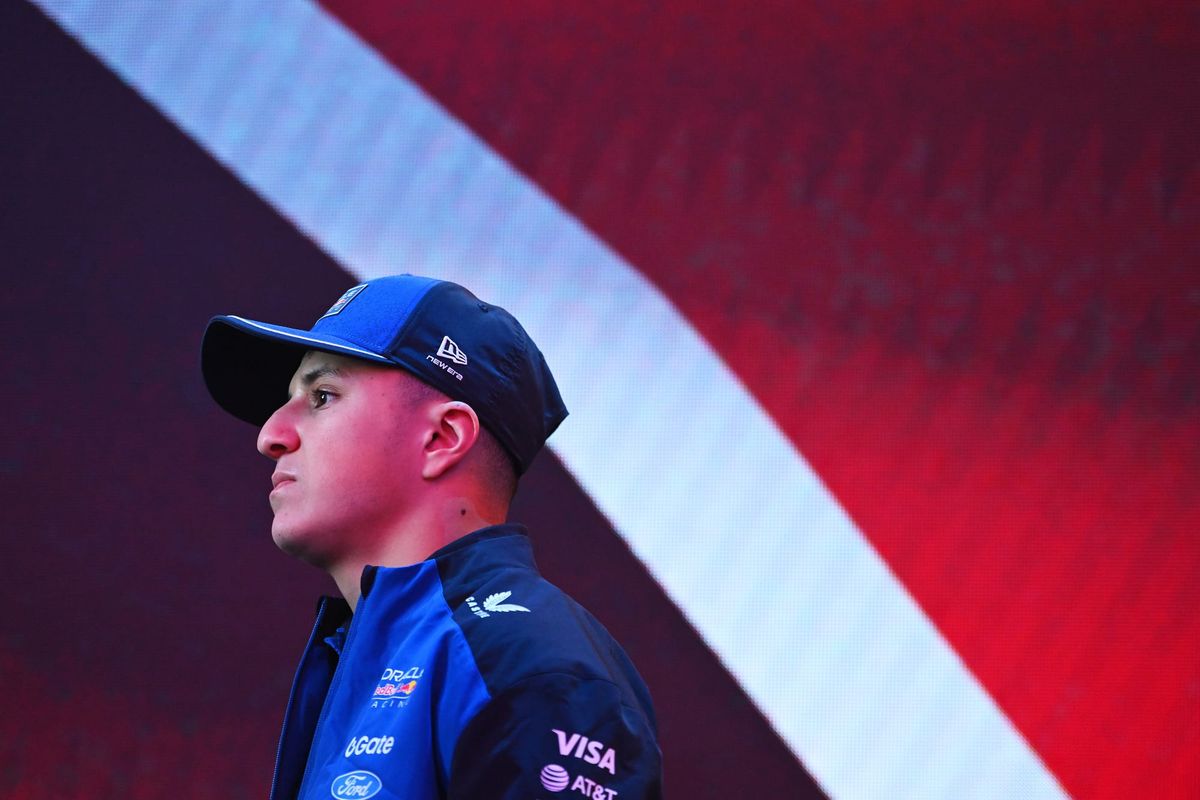 Big Hadjar shunt ends Red Bull's second F1 test day