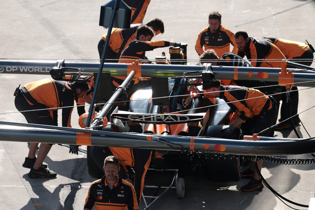 Norris in Mercedes battery strife after Chinese GP investigation