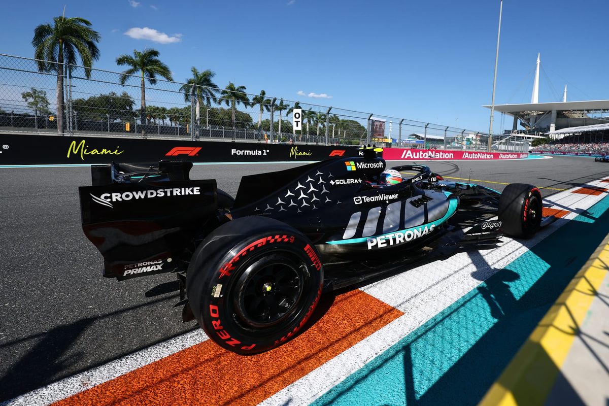 Antonelli holds off Verstappen's surprise charge to claim Miami GP pole
