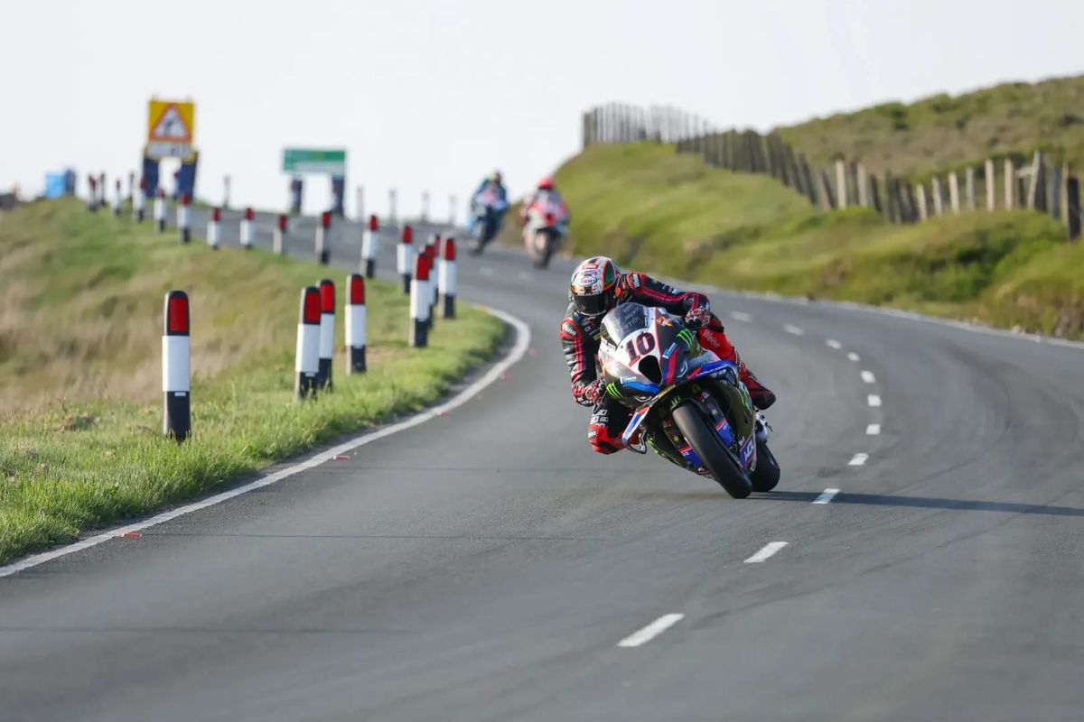 Peter Hickman leads two other TT riders over the Mountain Course
