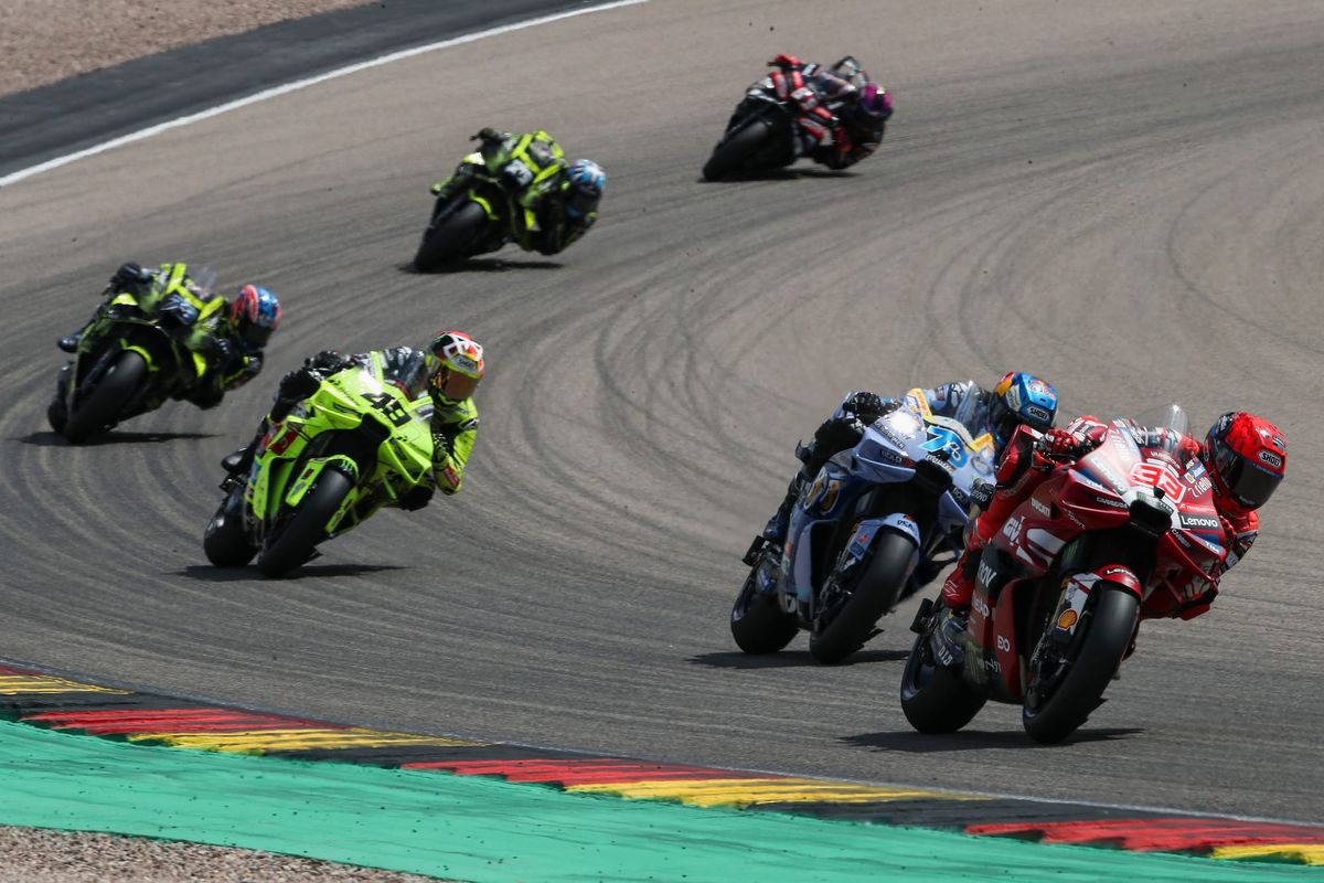 New MotoGP grid format 'terrible' for some - but riders approve