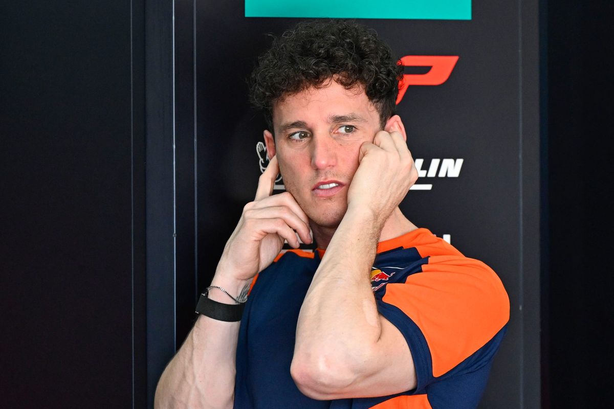 Luca Marini e Pol Espargaro in pista, MotoGP in bilico per Vinales, immagine di approfondimento