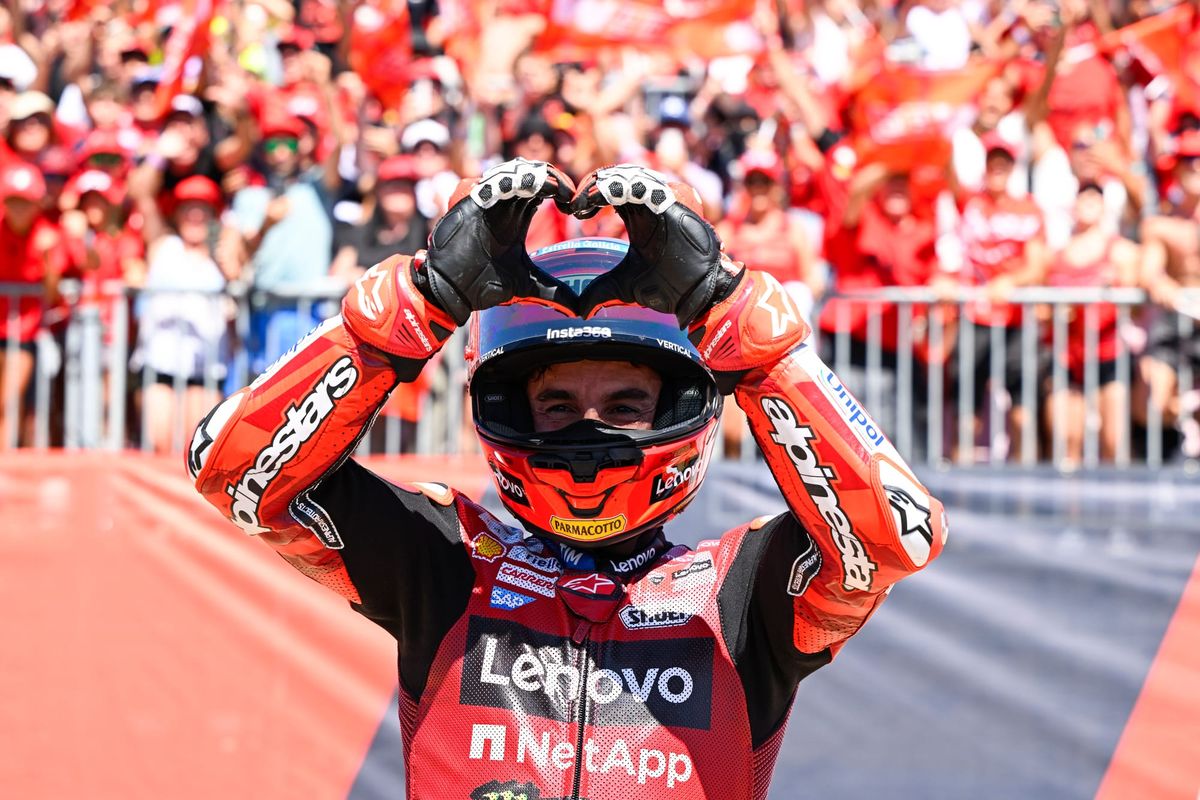 Marquez slashes Martin's MotoGP lead with Aragon win