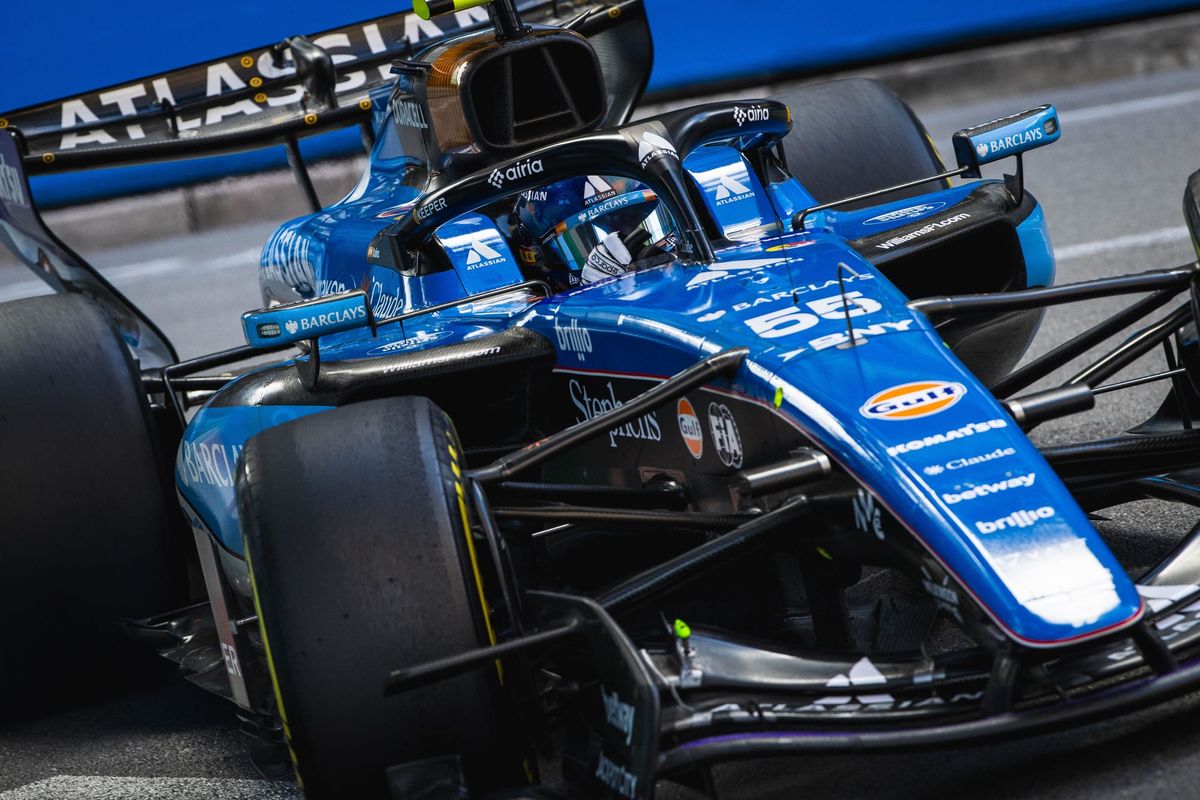 Why Carlos Sainz Is Being Wasted at Williams