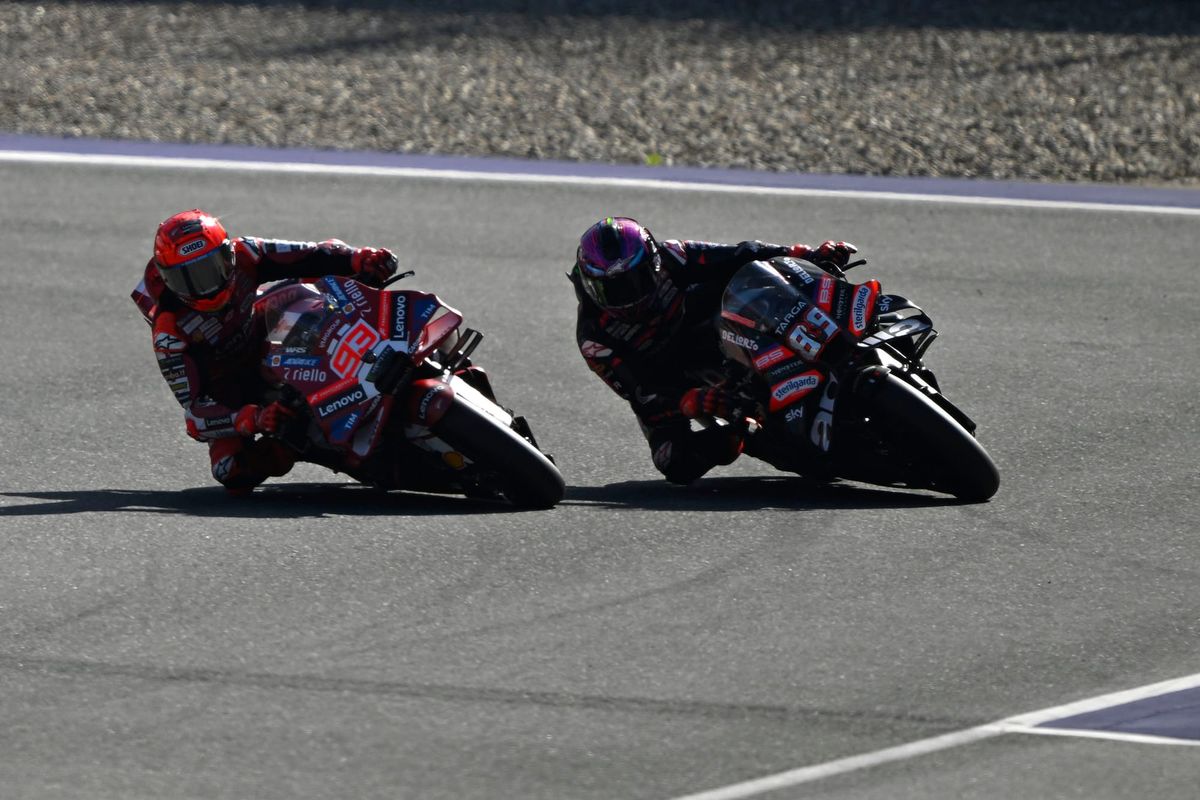 Martin back into MotoGP lead after Acosta throws away sprint win