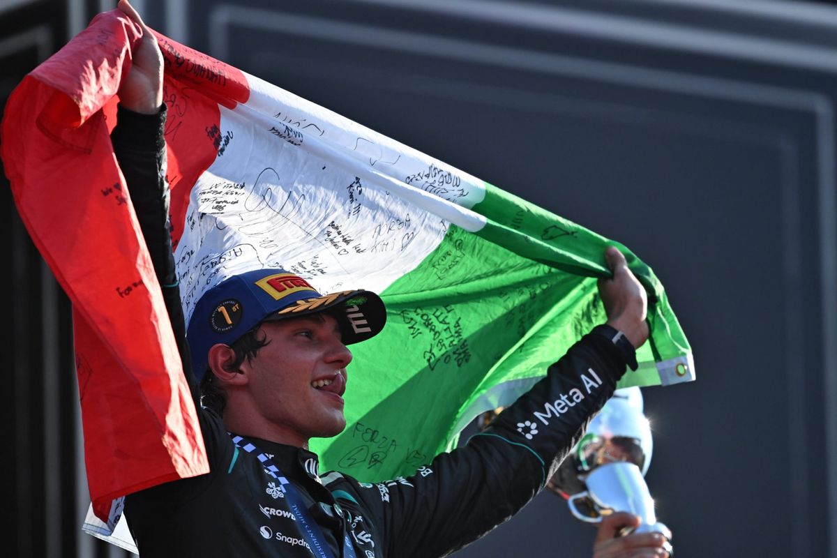 Antonelli completes winning Monza recovery with late Russell pass