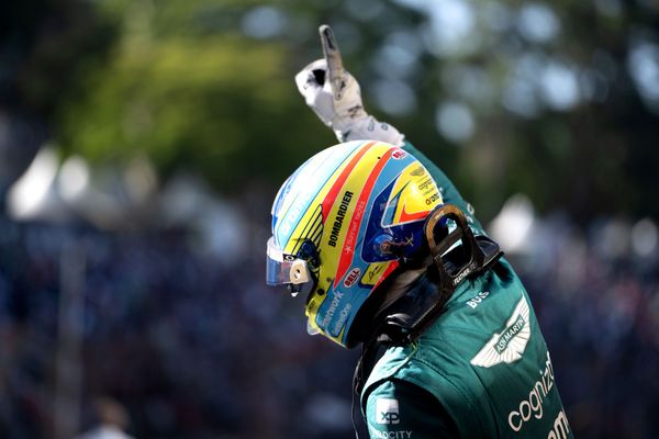 F1 Podcast: Could Alonso win another title + more questions