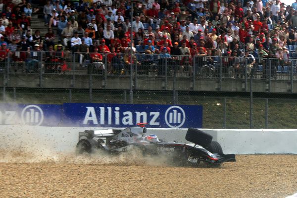 F1 podcast: Raikkonen's dramatic + decisive Nurburgring failure