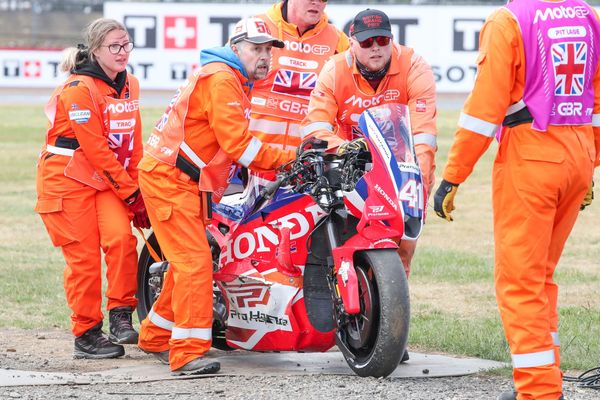This British GP clash revived a forgotten MotoGP title fight grudge