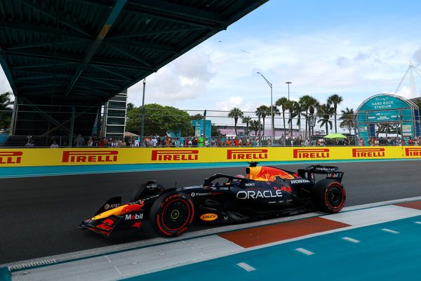 Mark Hughes: McLaren needs to learn from ruthless Verstappen execution