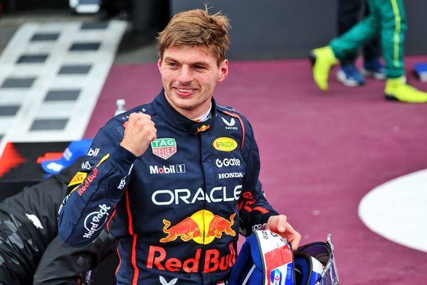 Verstappen wins in Baku as Piastri crashes out early