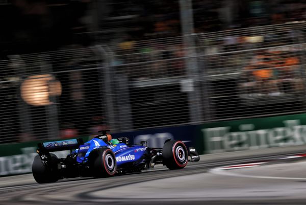 Williams drivers thrown out of Singapore GP qualifying