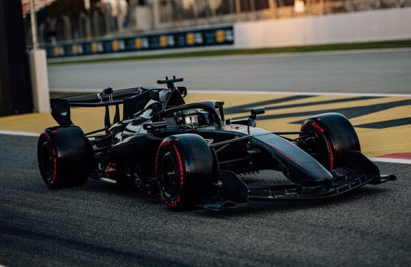 Alonso ups the pace as Newey Aston Martin returns to action