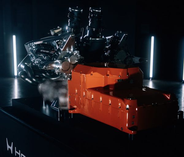 Honda reveals new F1 engine with a key part hidden