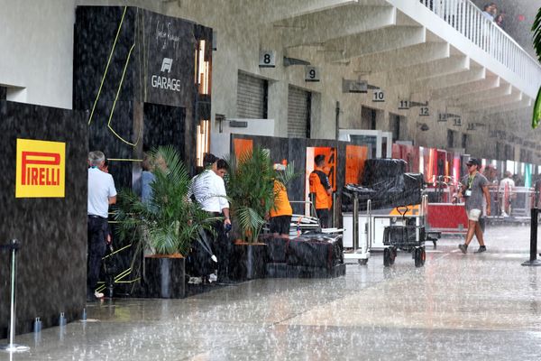 F1 rain