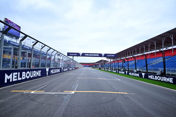 F1 drivers can use straight mode in five places at Australian GP