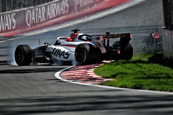 Three red flags and Mercedes 1-2 in messy Canadian GP practice