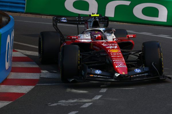 Another Ferrari 1-2 ahead of Verstappen as Norris stops in FP2