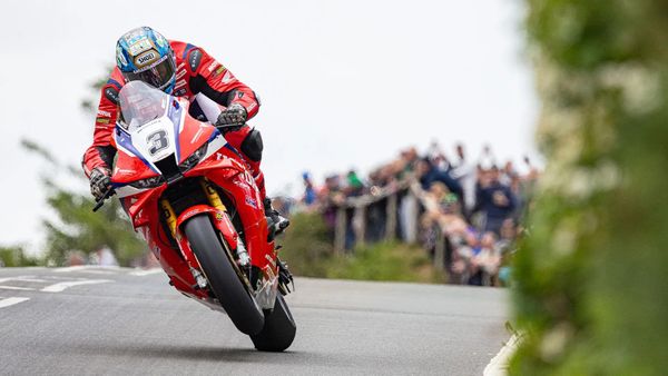 Senior TT red-flagged and postponed