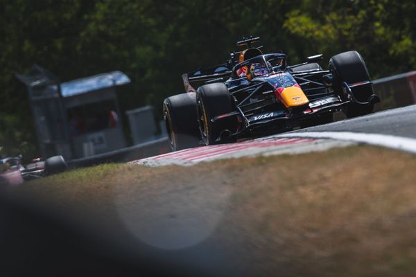 Verstappen is detecting issues with 'car deg' that Red Bull can't