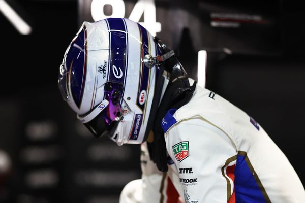 Wehrlein clinches Formula E title despite finale clashes