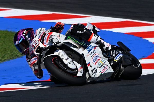Martin mulling surgery after arm pump ruins Misano race