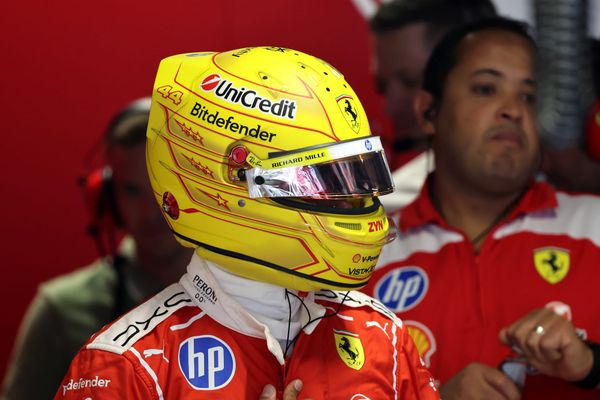 Hamilton firmly denies asking for Ferrari staff to be replaced