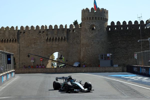 What happened in second Azerbaijan GP F1 practice