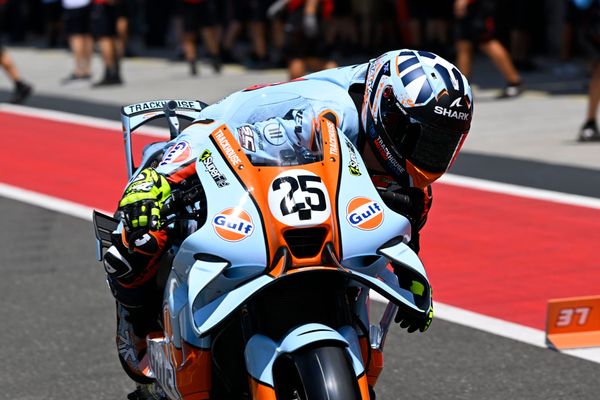 Aprilia dominates crash-strewn Mandalika MotoGP Friday