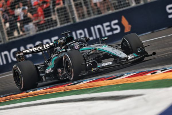 What happened in sole Singapore GP F1 practice session