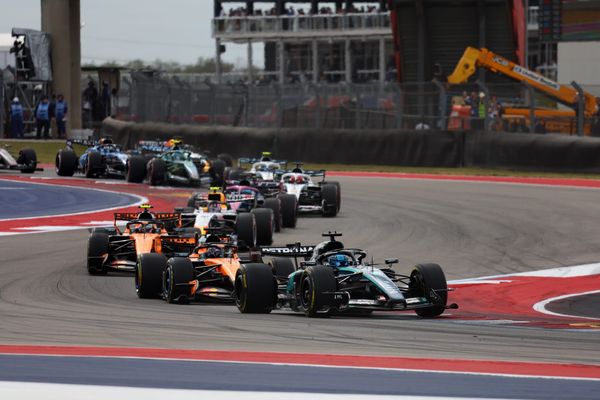 The brutal Mercedes contrasts behind Russell's 'rubbish' pace