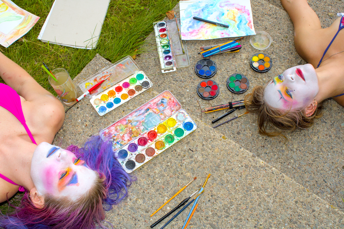 Who are Valerie Au Ciel