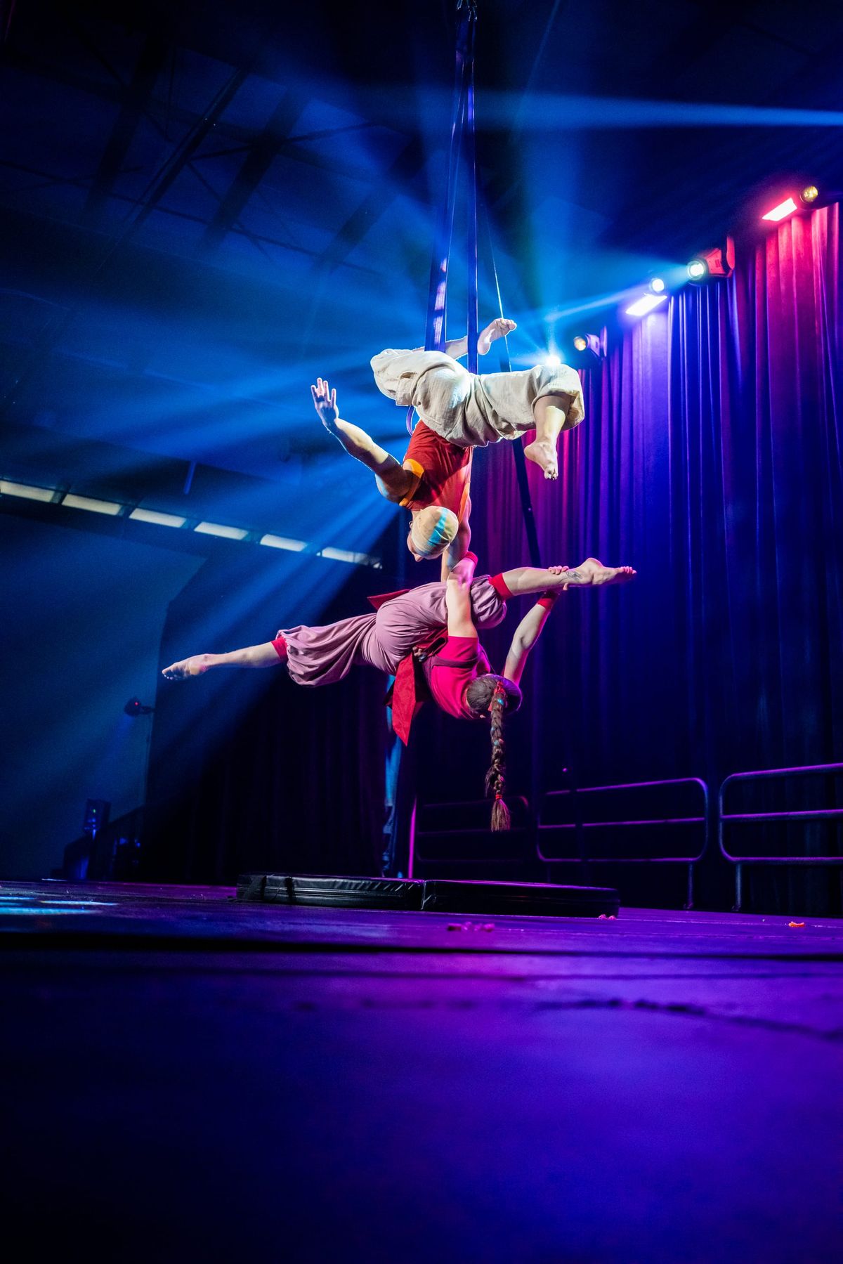 2025.09.05 Ottawa ComicCon - Duo Avatar the Last Airbender Themed Routine