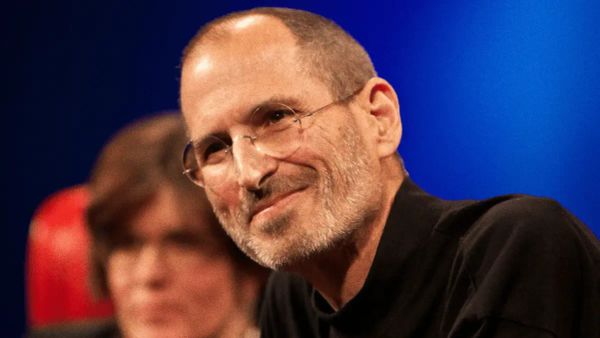 Para ser más feliz y tener éxito, Steve Jobs y la ciencia te dicen que no te especialices