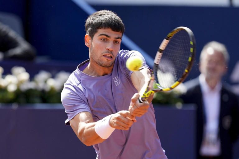 Un imparable Alcaraz se planta en la final del Godó