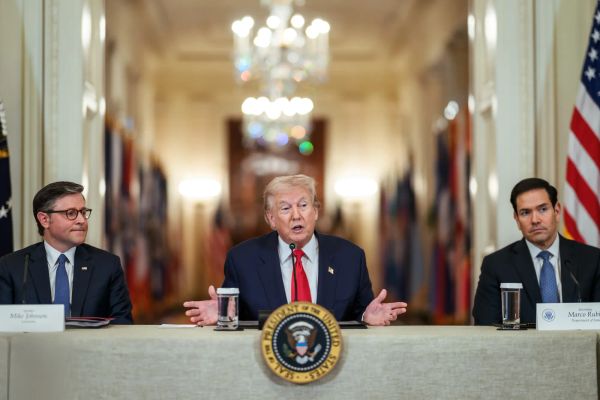 Republicans in disarray and Trump's war on the press