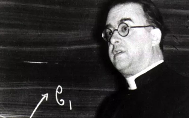 Teoria do Big Bang foi criada por um padre? A história real de Georges Lemaître